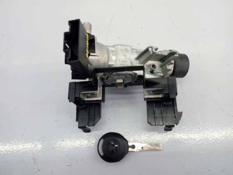 SKODA Rapid 2 generation (1985-2023) Other part 6C0905865, E2-A1-8-6 18397121