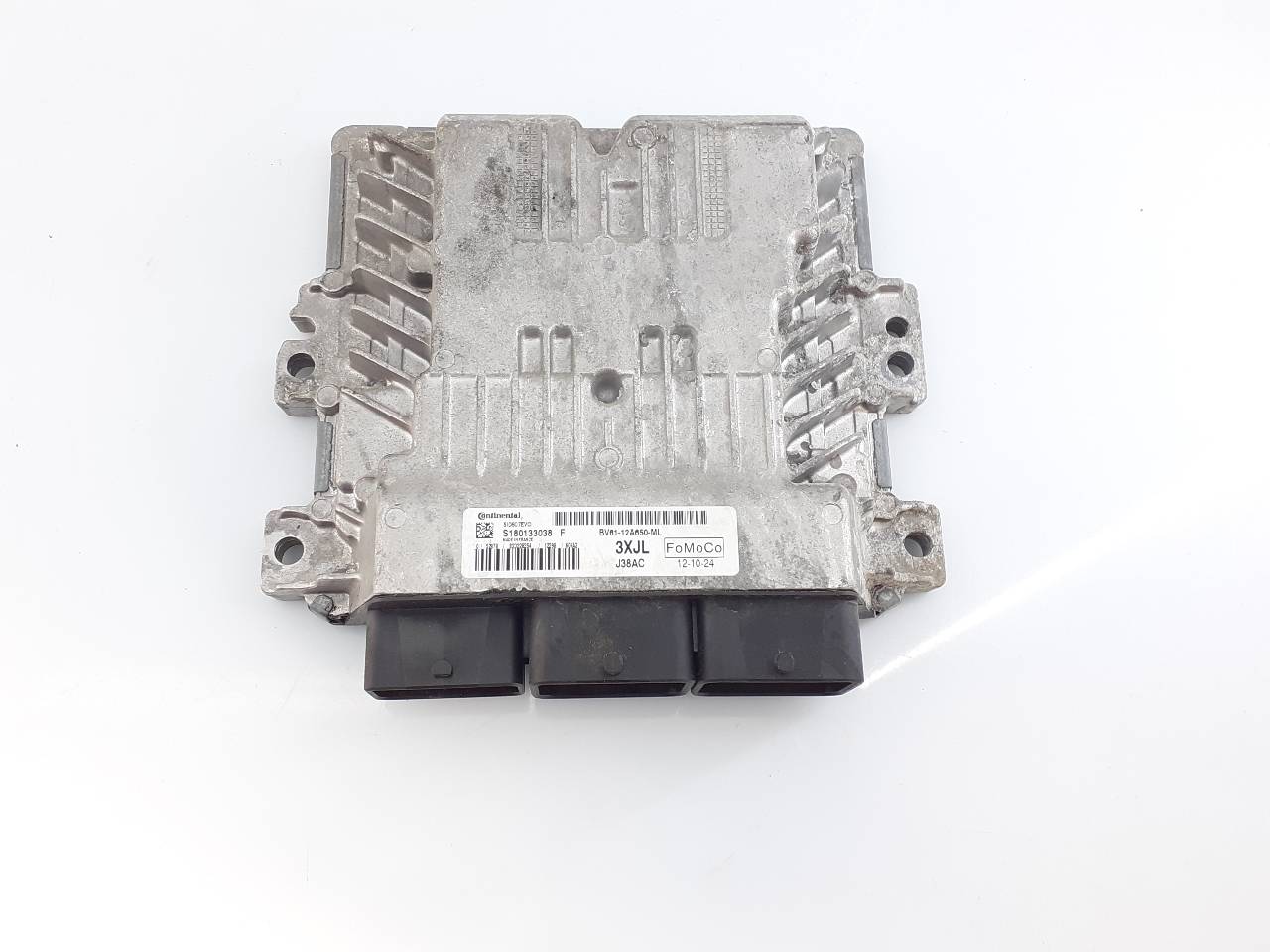 FORD Focus 3 generation (2011-2020) Engine Control Unit ECU BV6112A650ML, E3-B3-25-1 18760079