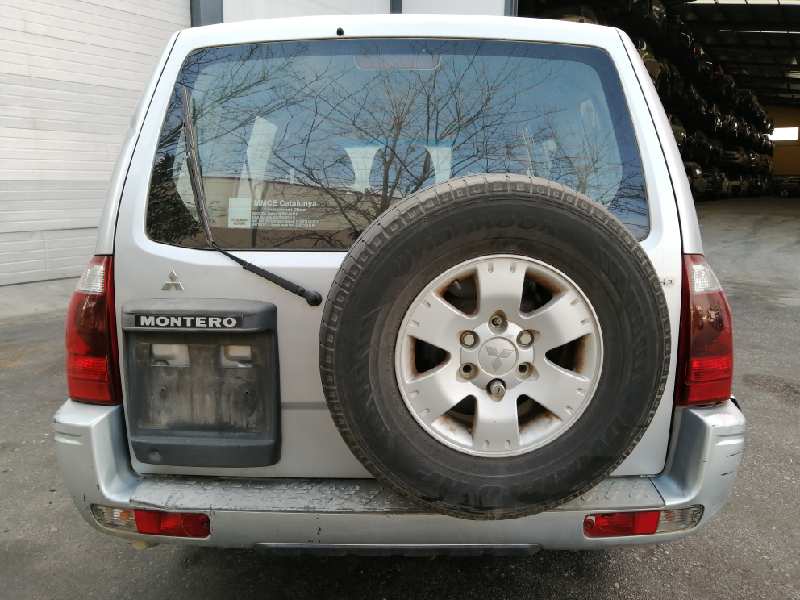 VOLKSWAGEN Pajero 3 generation (1999-2006) Полуось задняя правая P1-B6-43 18531788