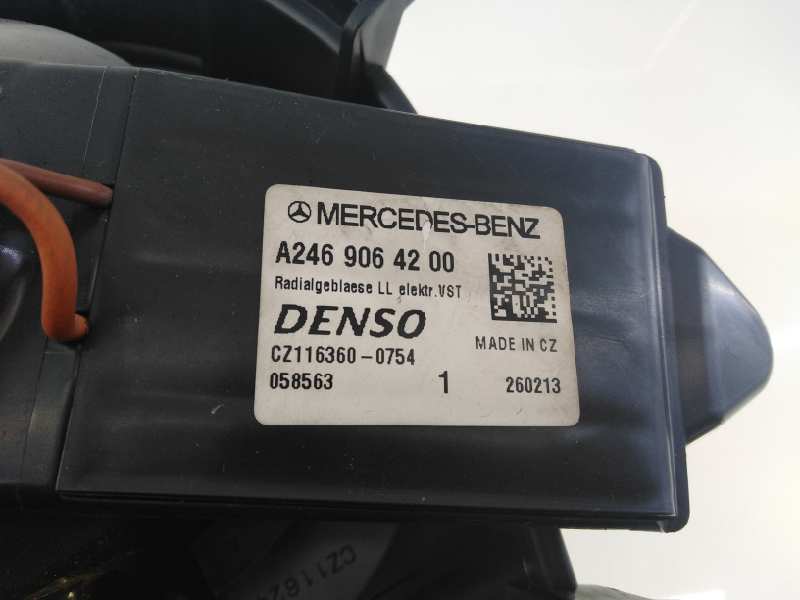 MERCEDES-BENZ A-Class W176 (2012-2018) Salono pečiuko varikliukas A2469064200, E1-A2-8-1 18651329