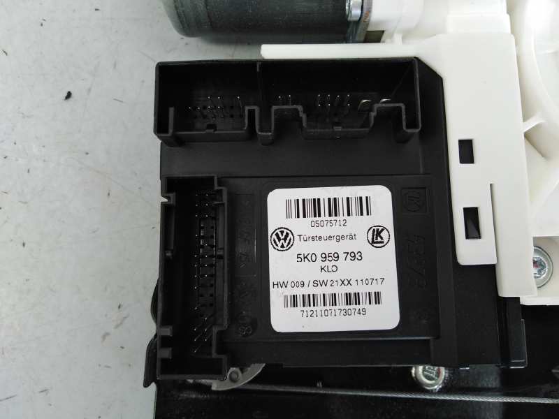 VOLKSWAGEN Caddy 4 generation (2015-2020) Vindusregulator foran venstre dør 5K0959793, 2K5959701, E1-B6-46-2 18555202