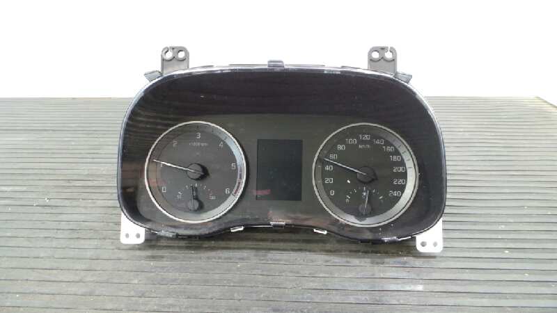 HYUNDAI Tucson 3 generation (2015-2021) Speedometer 94003D7730,E2-B5-14-1 18370443