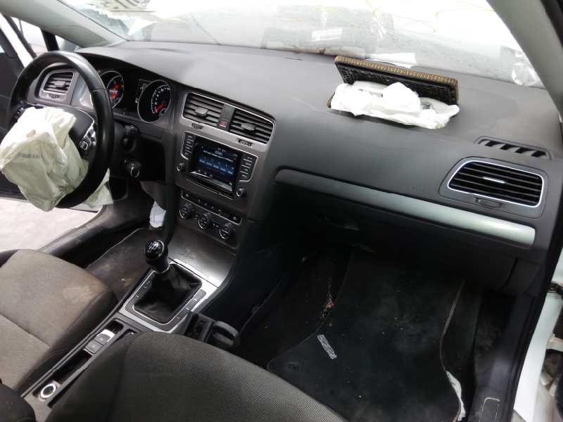 VOLKSWAGEN Golf 7 generation (2012-2024) Încuietoare ușă dreapta față 5K1837016E, E1-B6-36-2 18364267