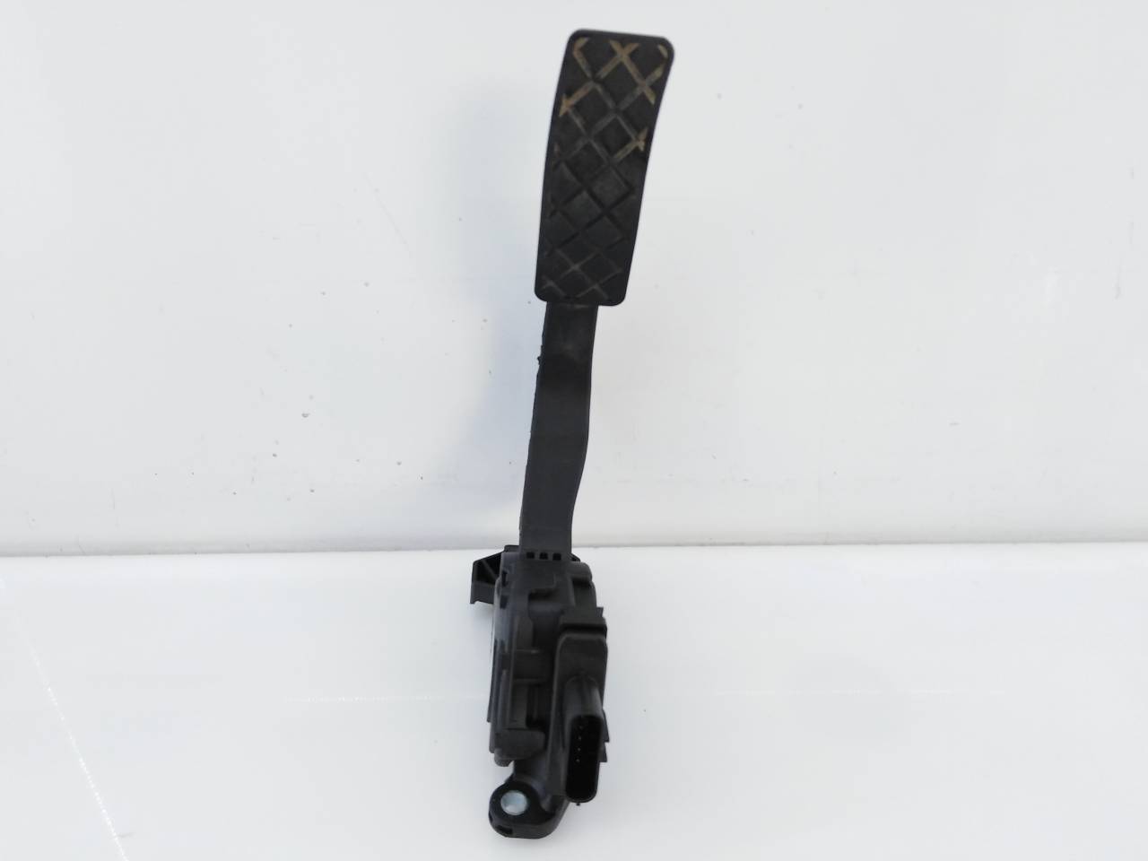 AUDI A4 B8/8K (2011-2016) Throttle Pedal 8K1721523A, 6PV00950520, E2-A1-8-8 24295418