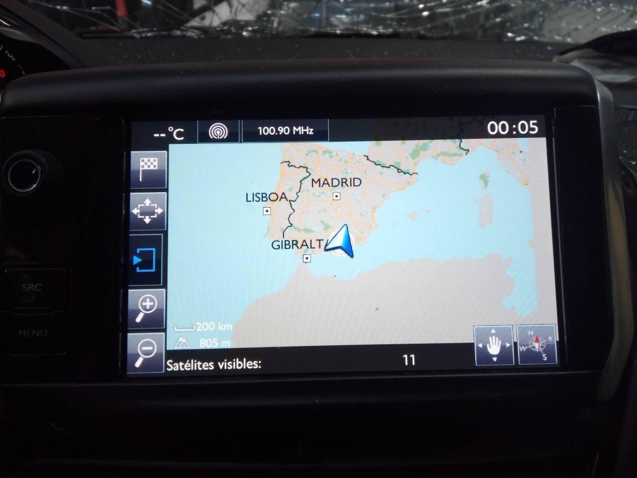 PEUGEOT 208 Peugeot 208 (2012-2015) Musikkspiller med GPS 23301418