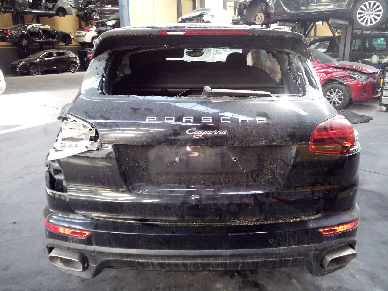 PORSCHE Cayenne 958 (2010-2018) Полуось задняя левая 7P0501201G 18775470