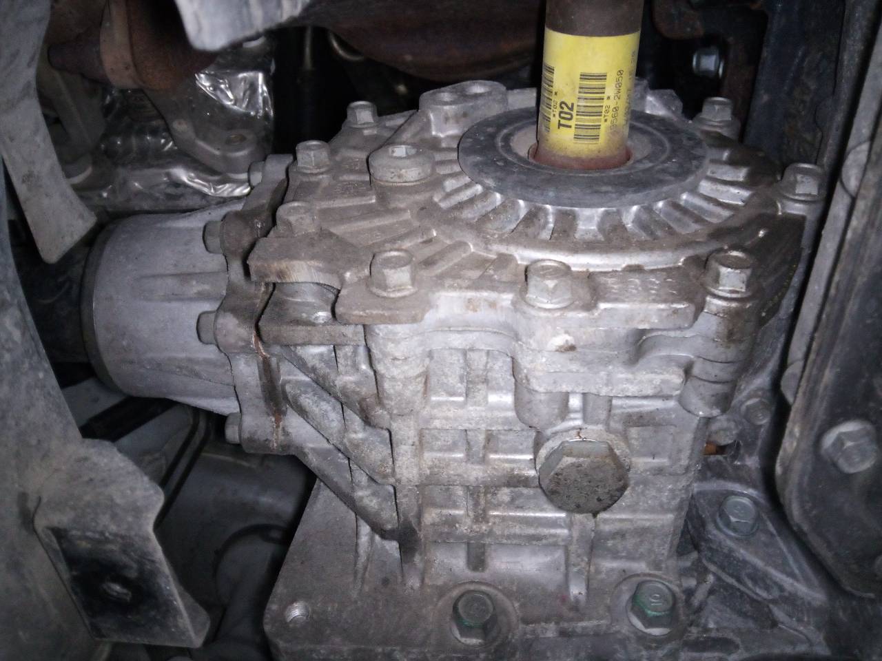 HYUNDAI Santa Fe SM (2000-2013) Front Transfer Case 26267944