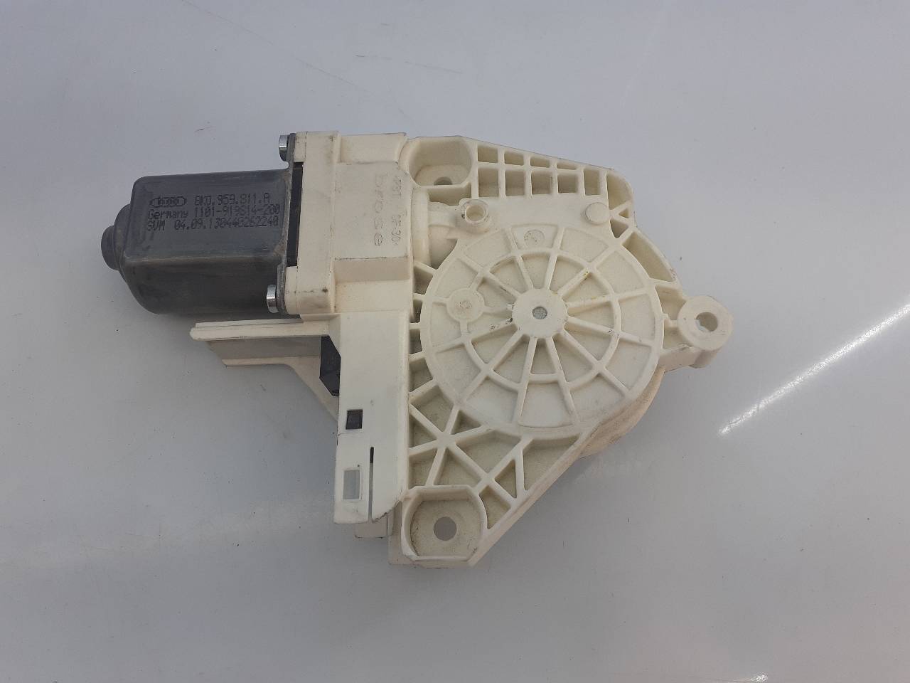 AUDI Q3 8U (2011-2020) Rear Left Door Window Control Motor A60570110,E3-A5-4-1 18728478