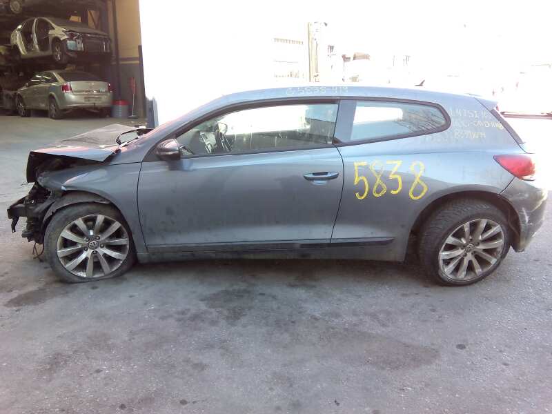 VOLKSWAGEN Scirocco 3 generation (2008-2020) Încuietoare ușă dreapta față 5N1837016A, E1-B6-36-2 18440985