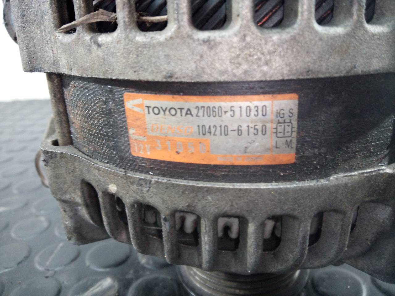 TOYOTA Land Cruiser J200 Series (2007-2015) Генератор 2706051030,1042106150,P3-A5-4-2 24036956