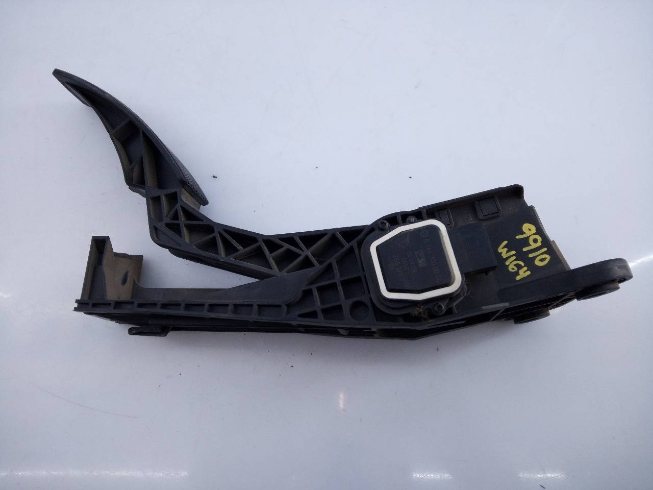 MERCEDES-BENZ M-Class W164 (2005-2011) Throttle Pedal A1643000004, E3-A1-4-3 18777824