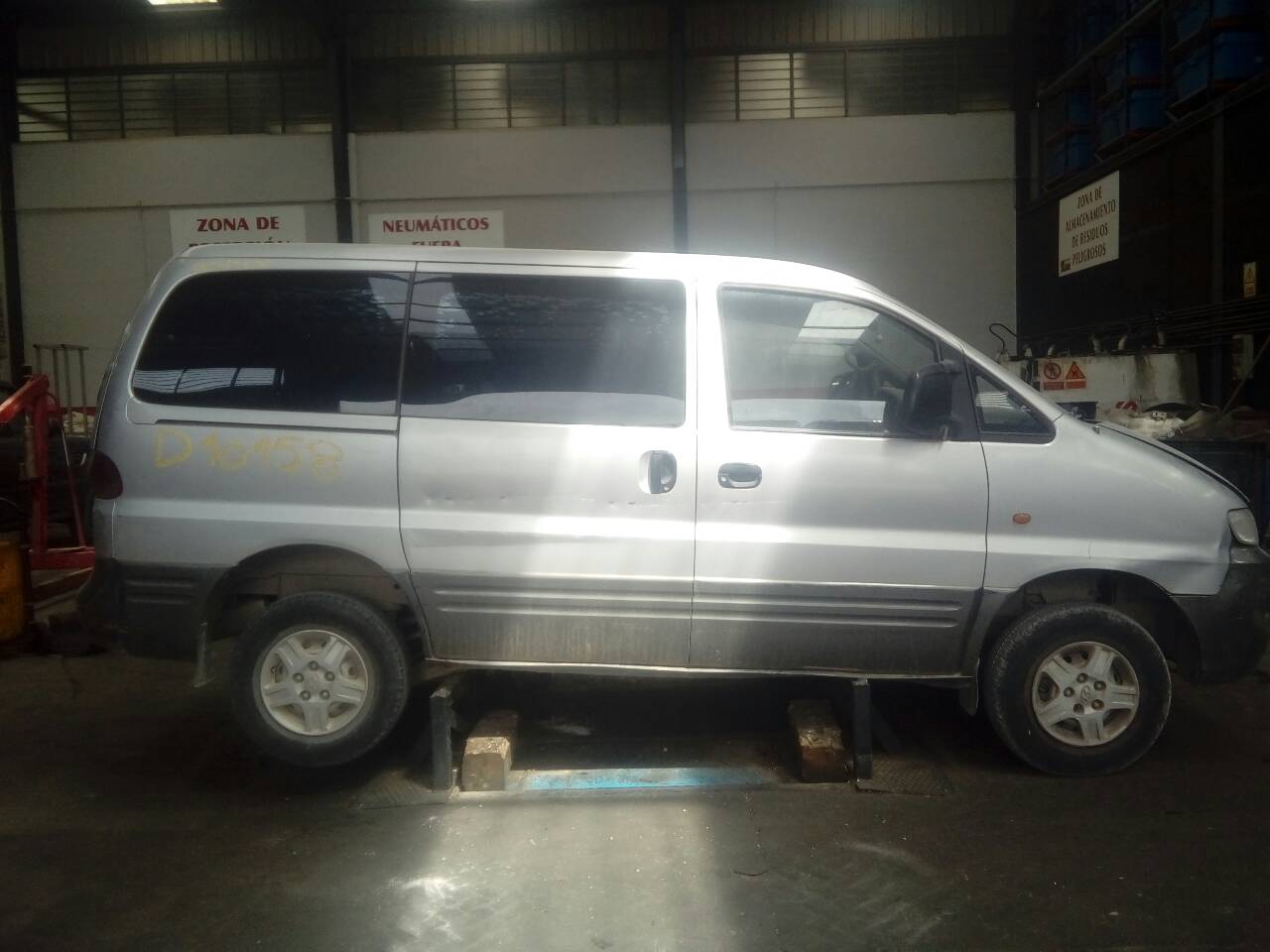 HYUNDAI H-1 Starex (1997-2007) Стартер P3-B8-3-1 20956201