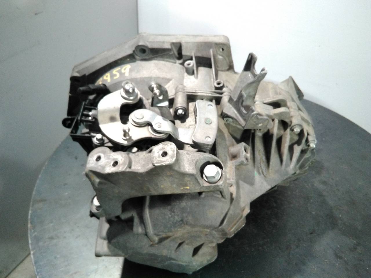 OPEL Zafira C (2012-2016) Gearbox F40, R14107647AVB, M1-B4-142 18596765