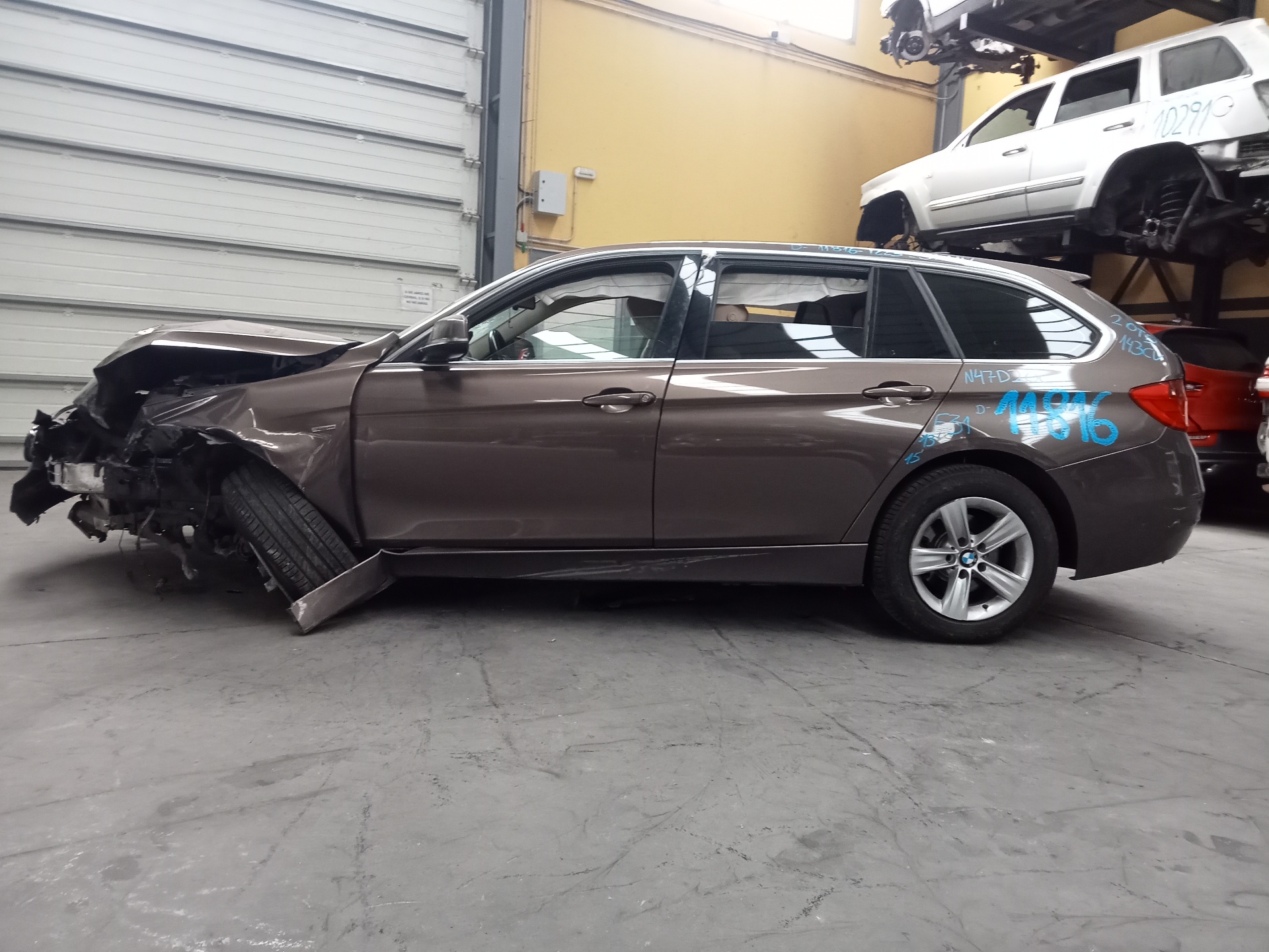 CHEVROLET 3 Series E90/E91/E92/E93 (2004-2013) Takaluukun lasinpyyhkijän moottori 0390201231,E1-A3-52-2 23298139