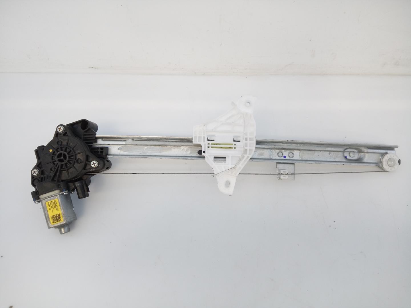 HYUNDAI i20 IB (2 generation) (2014-2020) Front Right Door Window Regulator 82402Q0010,E2-B5-40-2 24093730