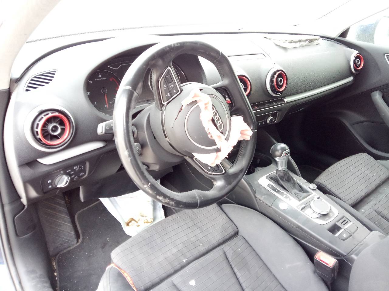 AUDI A3 8V (2012-2020) Încuietoare ușă dreapta față E1-B6-36-2 21793978