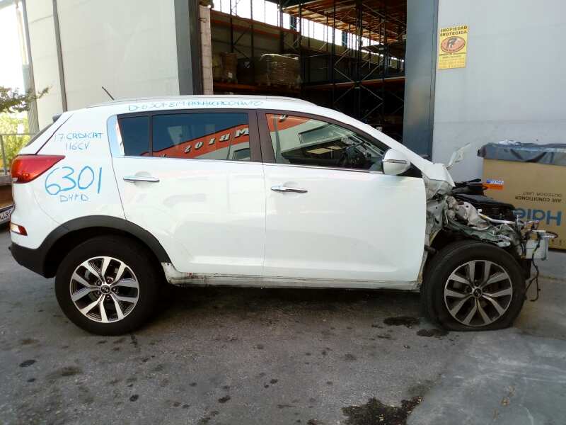 KIA Sportage 3 generation (2010-2015) Priekinių dešinių durų spyna 813203U010, E2-B5-5-2 18482790