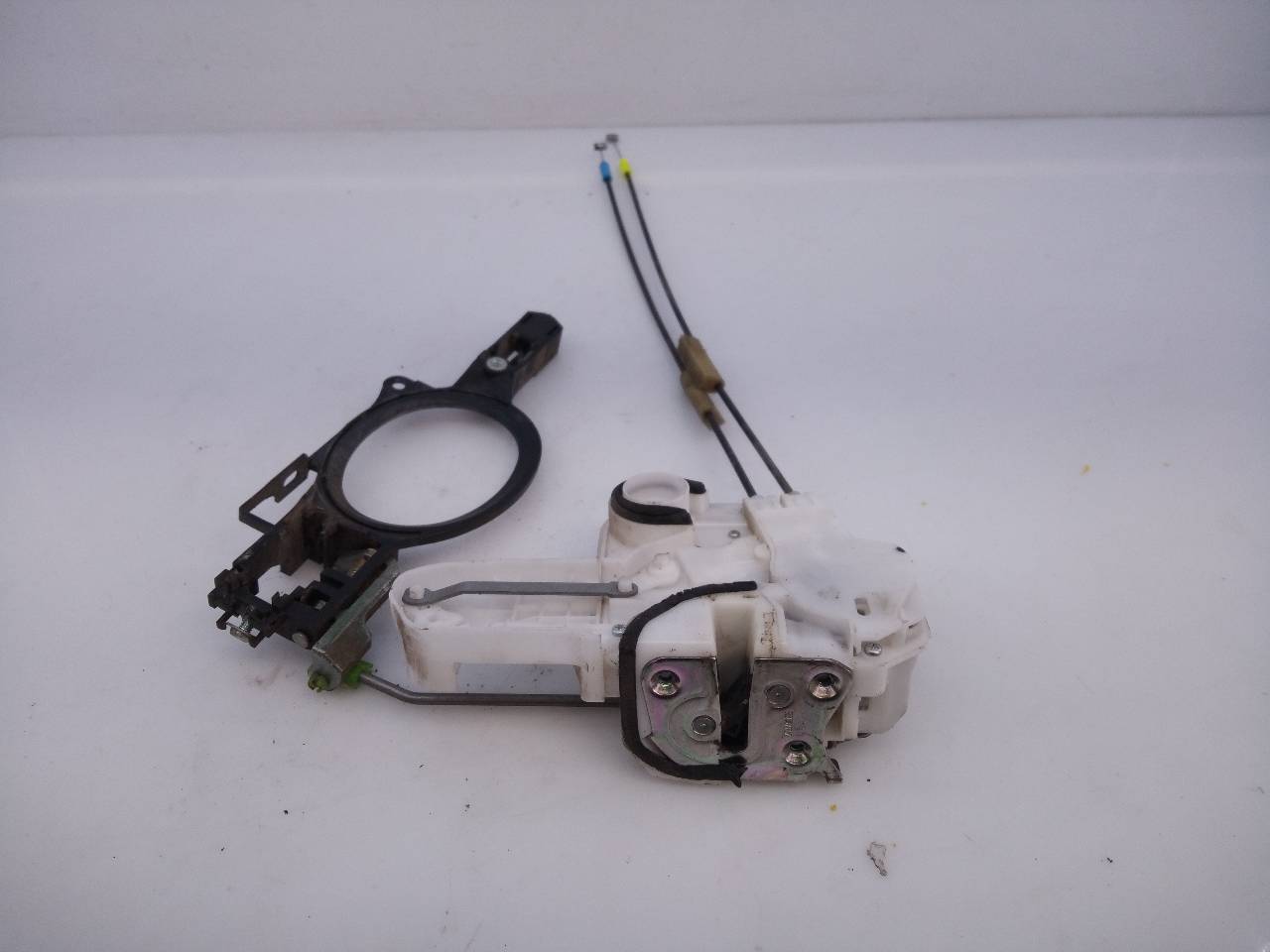 MITSUBISHI ASX 1 generation (2010-2020) Vasemman etuoven lukko E2-B4-45-1 20961882