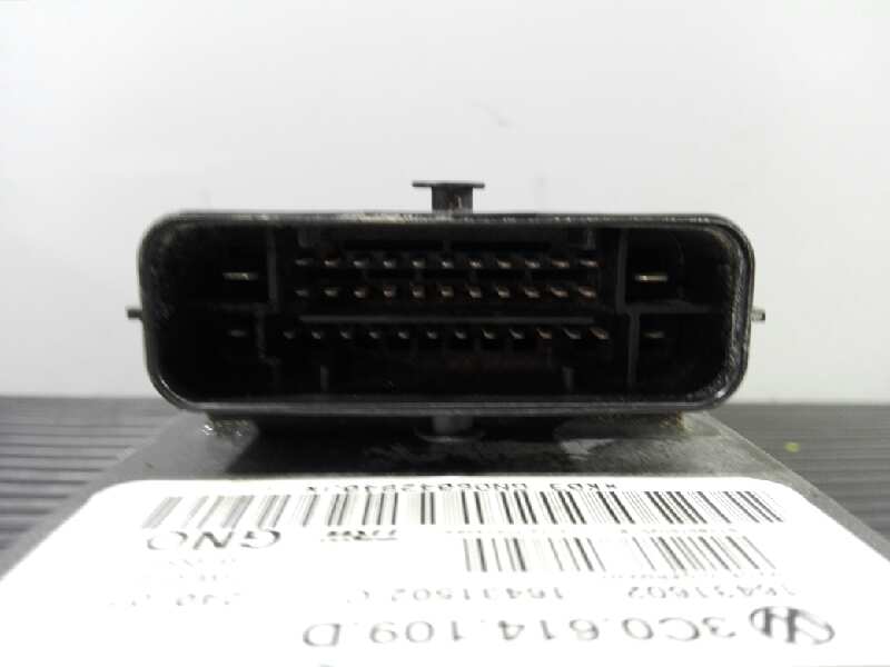 VOLKSWAGEN Passat B6 (2005-2010) Абс блок 3C0614109D,P3-A8-28-4 18378714