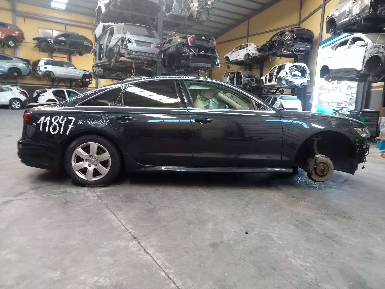 AUDI A7 C7/4G (2010-2020) Охлаждающий радиатор 4G0260401Q,P2-A4-8 23298516