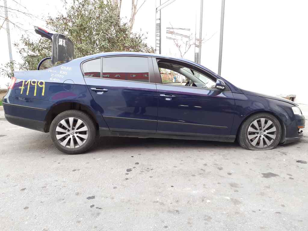 CHEVROLET Passat B6 (2005-2010) Шлейф руля 3C0959653B,E2-A1-24-3 18560365