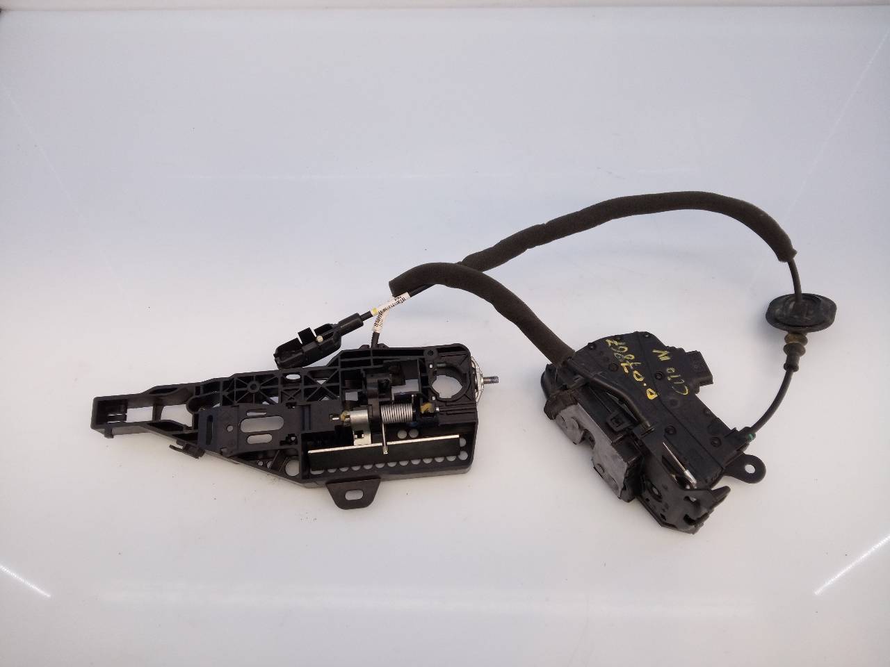 RENAULT Clio 3 generation (2005-2012) Front Right Door Lock 805024563R, 40627237, E1-A1-11-1 18631709