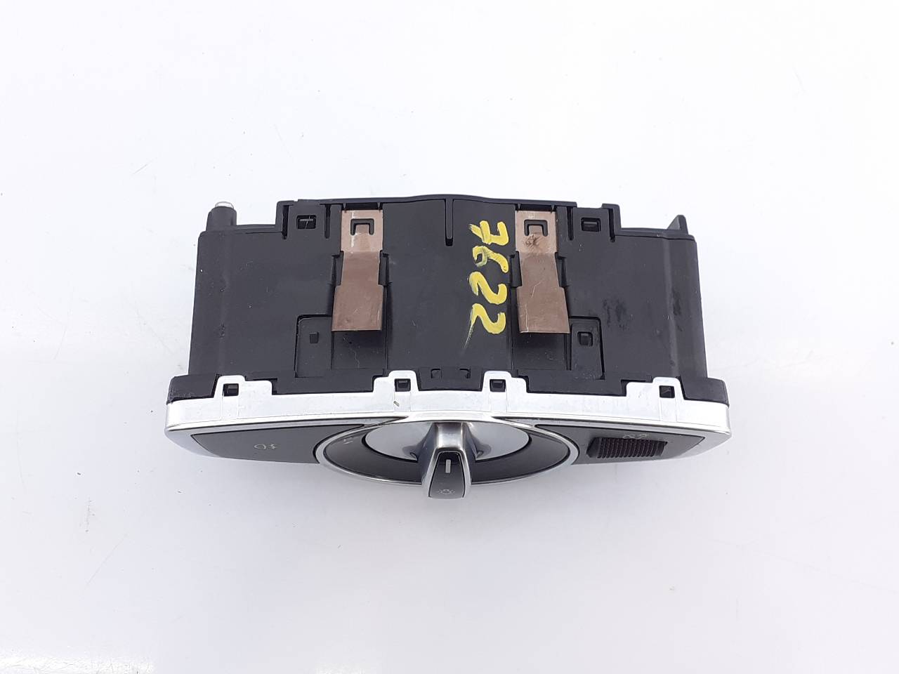 MERCEDES-BENZ C-Class W205/S205/C205 (2014-2023) Headlight Switch Control Unit A2059057007, E3-A1-2-2 18609385