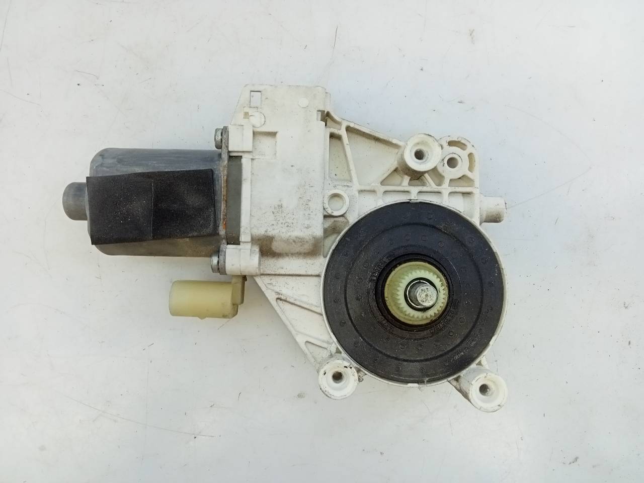 MERCEDES-BENZ Sprinter 2 generation (906) (2006-2018) Front Right Door Window Control Motor A0068205542,E1-A2-48-2,E1-A2-48-2 26273076