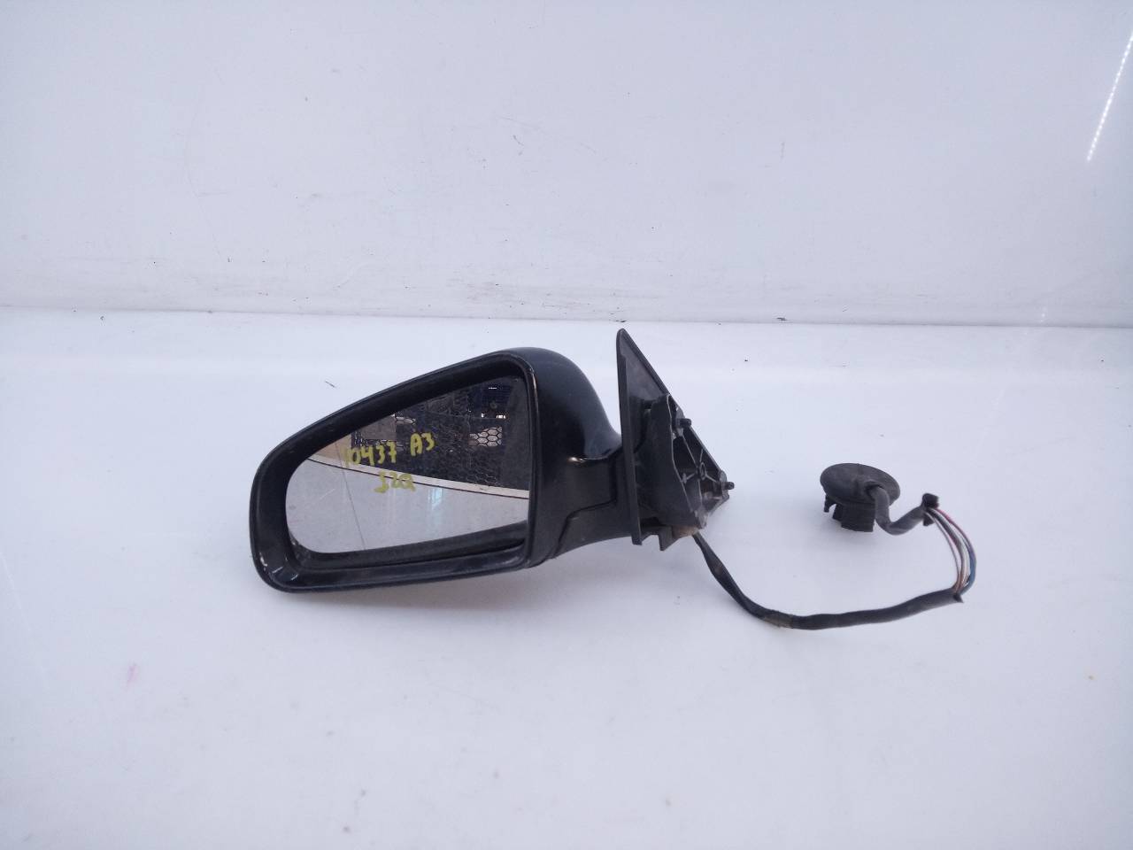 AUDI A2 8Z (1999-2005) Зеркало передней левой двери E1-B6-23-2 21802739