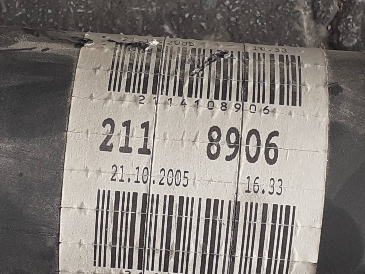 MERCEDES-BENZ CLS-Class C219 (2004-2010) Arbre de transmission court de boîte de vitesses 2118906, 2114108906, P1-B3-50 18477020