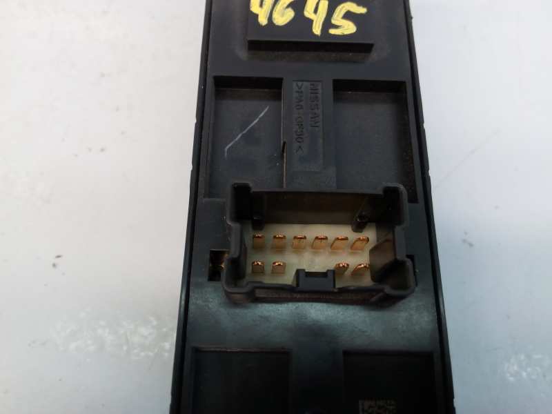 NISSAN Qashqai 2 generation (2013-2023) Front Left Door Window Switch E3-B4-28-3 18460638