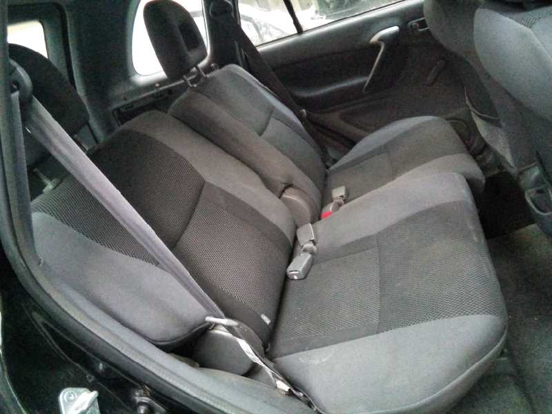 MERCEDES-BENZ RAV4 2 generation (XA20) (2000-2006) Priekinis dešinys priešrūkinis žibintas 8121042050 18620791