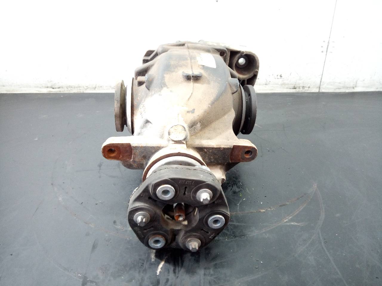 BMW 3 Series E90/E91/E92/E93 (2004-2013) Rear Differential 755667401, P1-B3-10 21829336