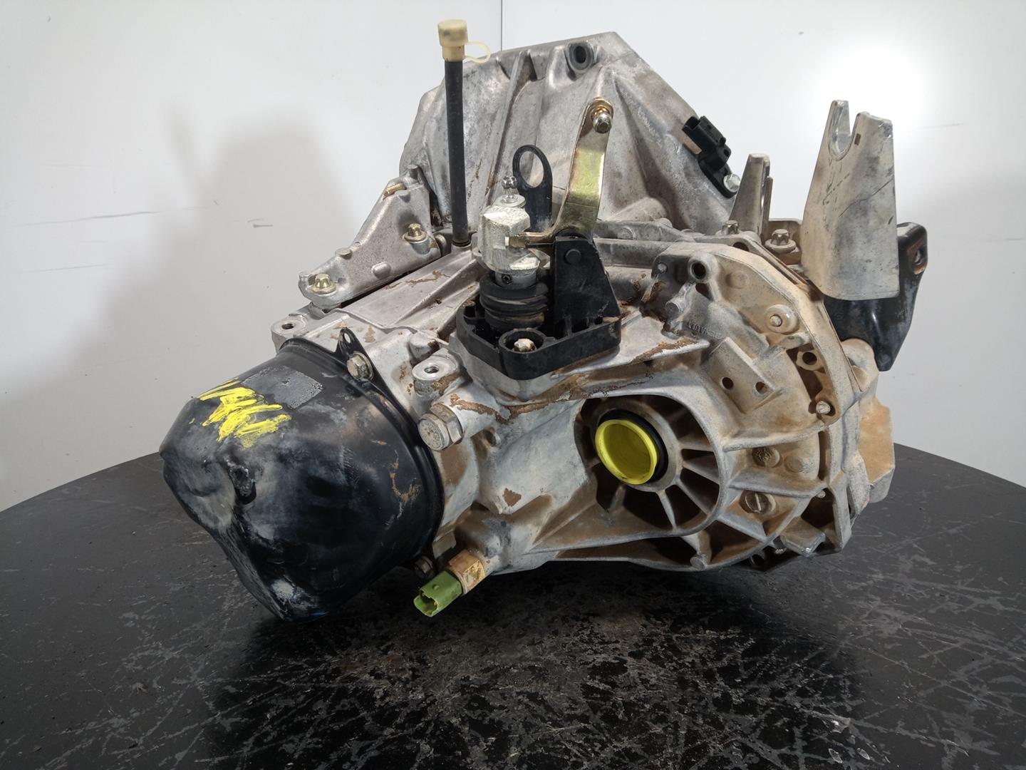 RENAULT Megane 3 generation (2008-2020) Gearbox JR5118,M1-B3-153 23302400