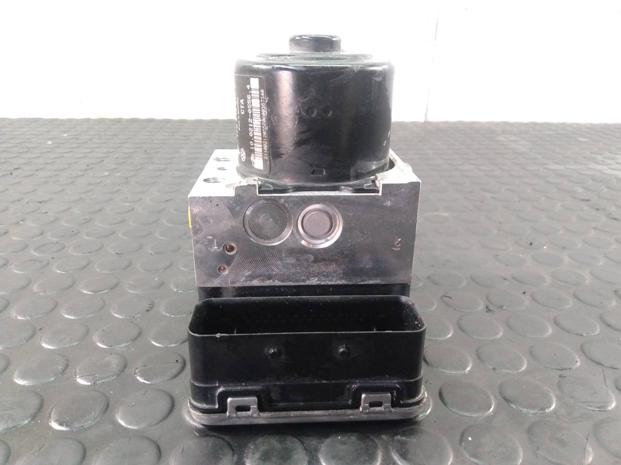 PORSCHE Cayenne 958 (2010-2018) ABS Pump 7P0614517G, P3-A8-7-4 18729308