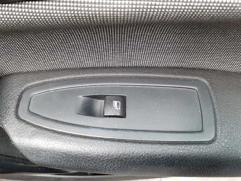 BMW 1 Series F20/F21 (2011-2020) Priekinių dešinių durų langų pakėlimo mygtukai 61319208107 18596809