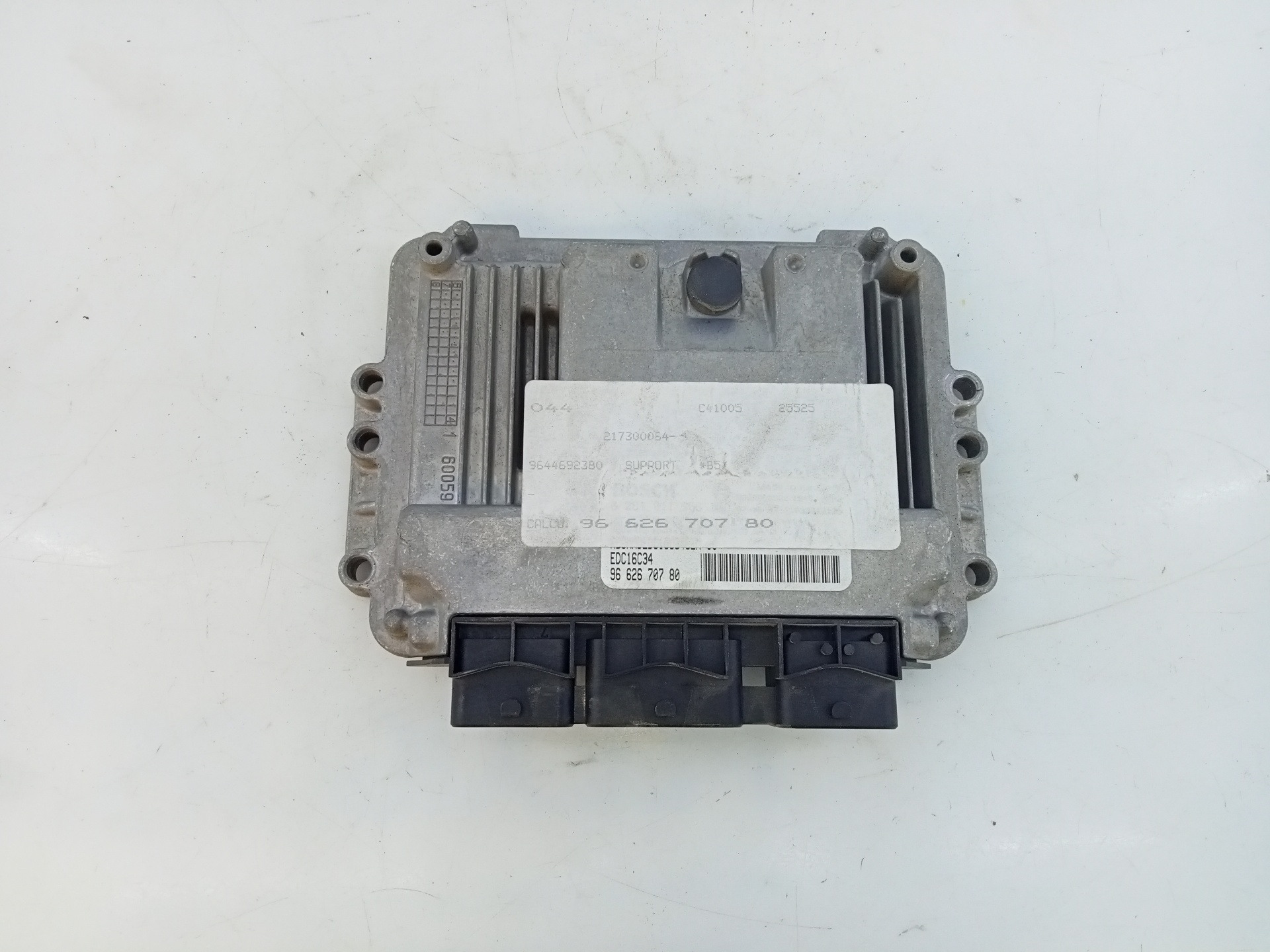 FORD C4 1 generation (2004-2011) Engine Control Unit ECU 9662670780, E3-B2-25-2 20604363