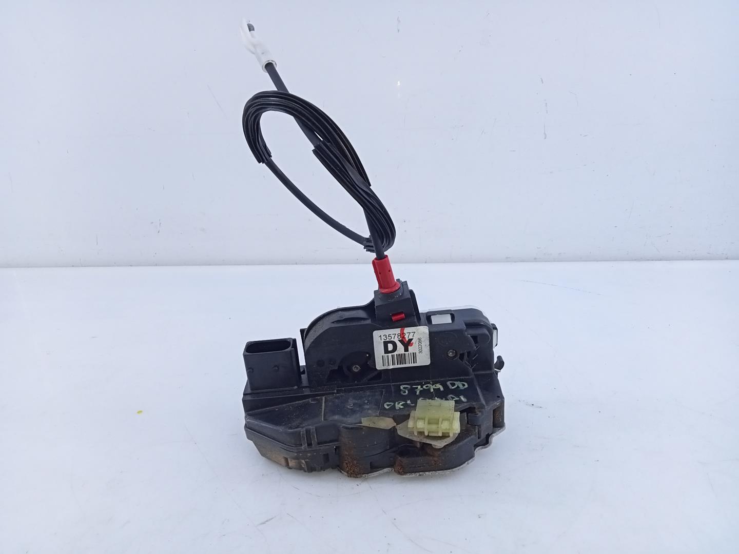 CHEVROLET Orlando 1 generation (2010-2015) Front Right Door Lock 13578277DY, E2-B6-60-2 18710551