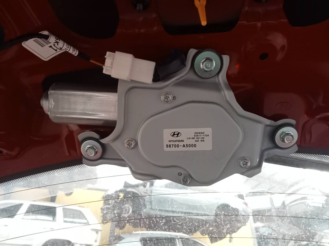 HYUNDAI i30 GD (2 generation) (2012-2017) Galinio dangčio (bagažinės) valytuvo varikliukas 98700A5000 23300206