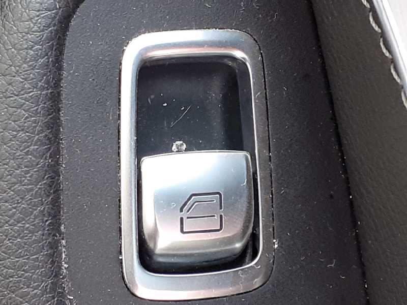 MERCEDES-BENZ C-Class W205/S205/C205 (2014-2023) Front Right Door Window Switch 22290522039051 18609371