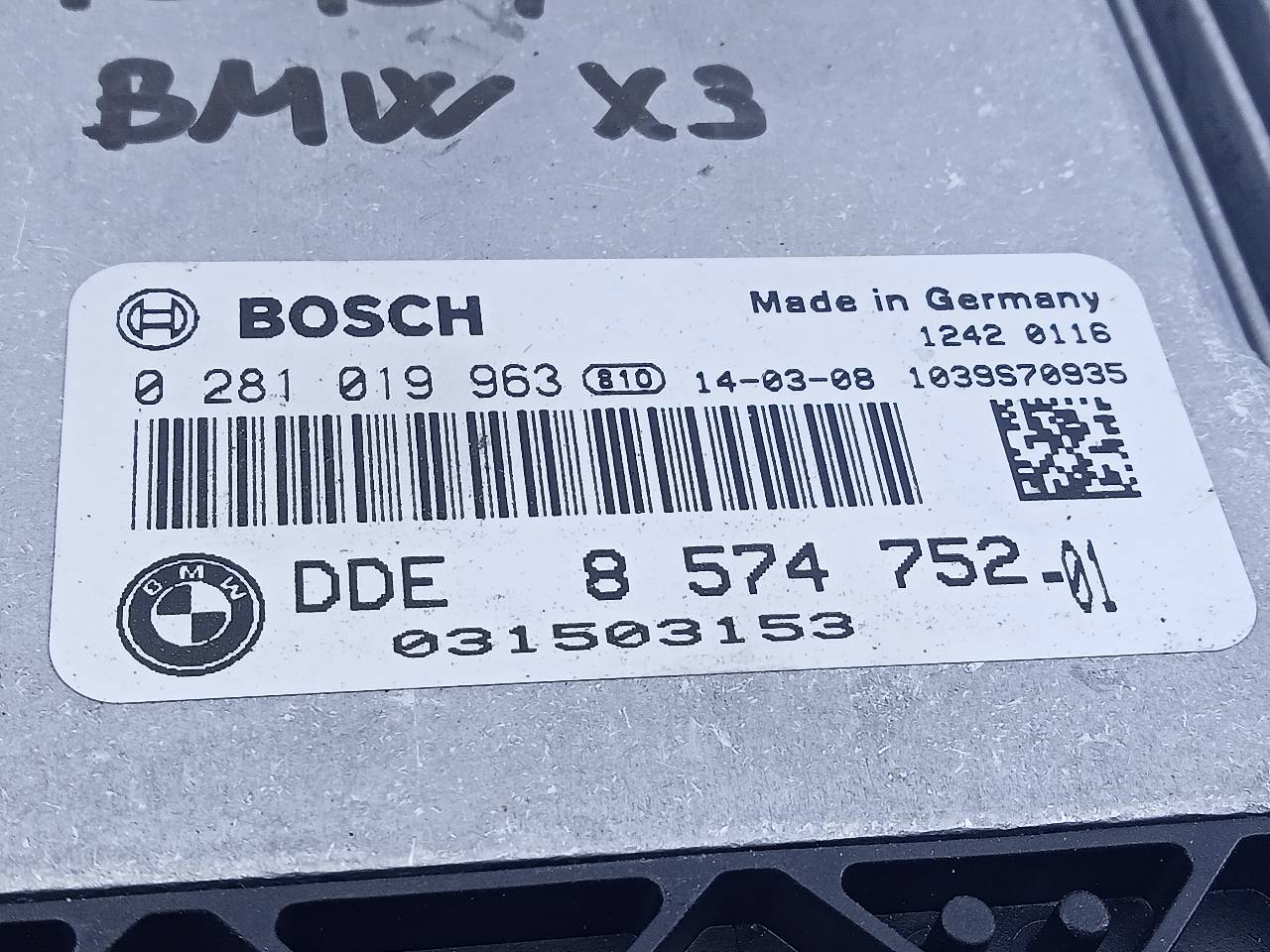 BMW X4 F26 (2014-2018) Engine Control Unit ECU 857475201,0281019963,E3-A2-23-4 21794497