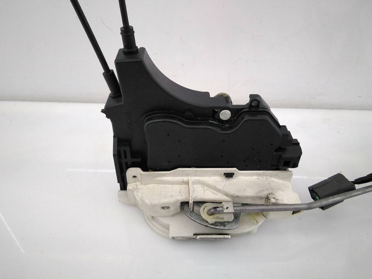 MITSUBISHI Outlander 2 generation (2005-2013) Front Right Door Lock E2-B4-10-1 18697060