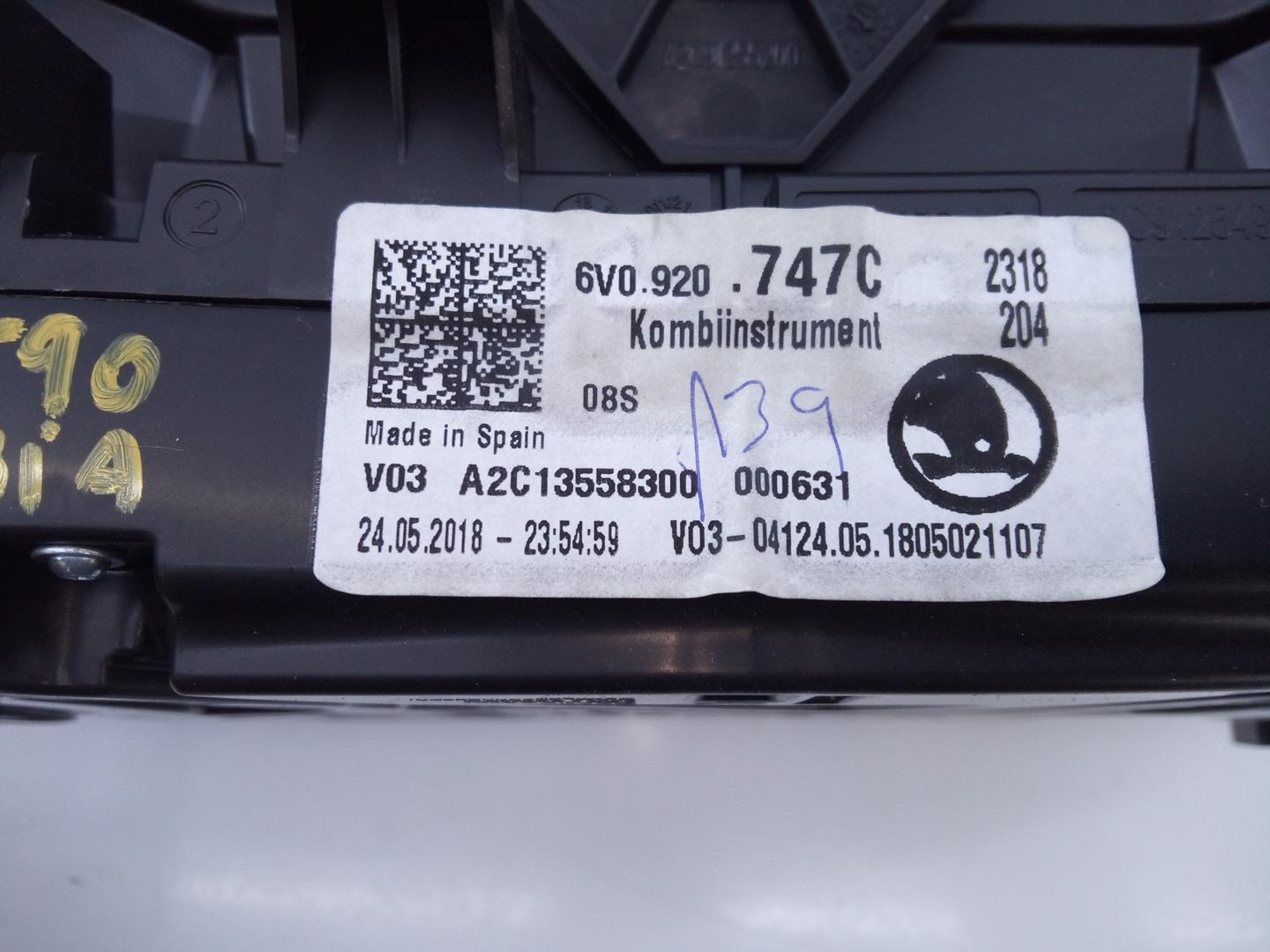 SKODA Yeti 1 generation (2009-2018) Spidometras (Prietaisų skydelis) 6V0920747C, A2C13558300, E2-A1-24-2 21793914