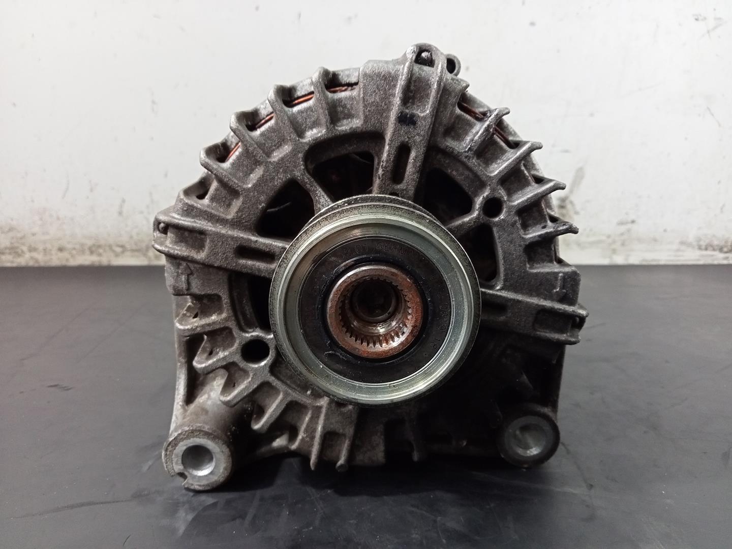 BMW 1 Series F20/F21 (2011-2020) Alternator 8519890, P3-A4-7-5 21821788