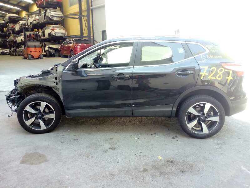 NISSAN Qashqai 2 generation (2013-2023) Fönsterhiss för höger bakdörr 827004EA0A,E2-A4-38-2 18576061