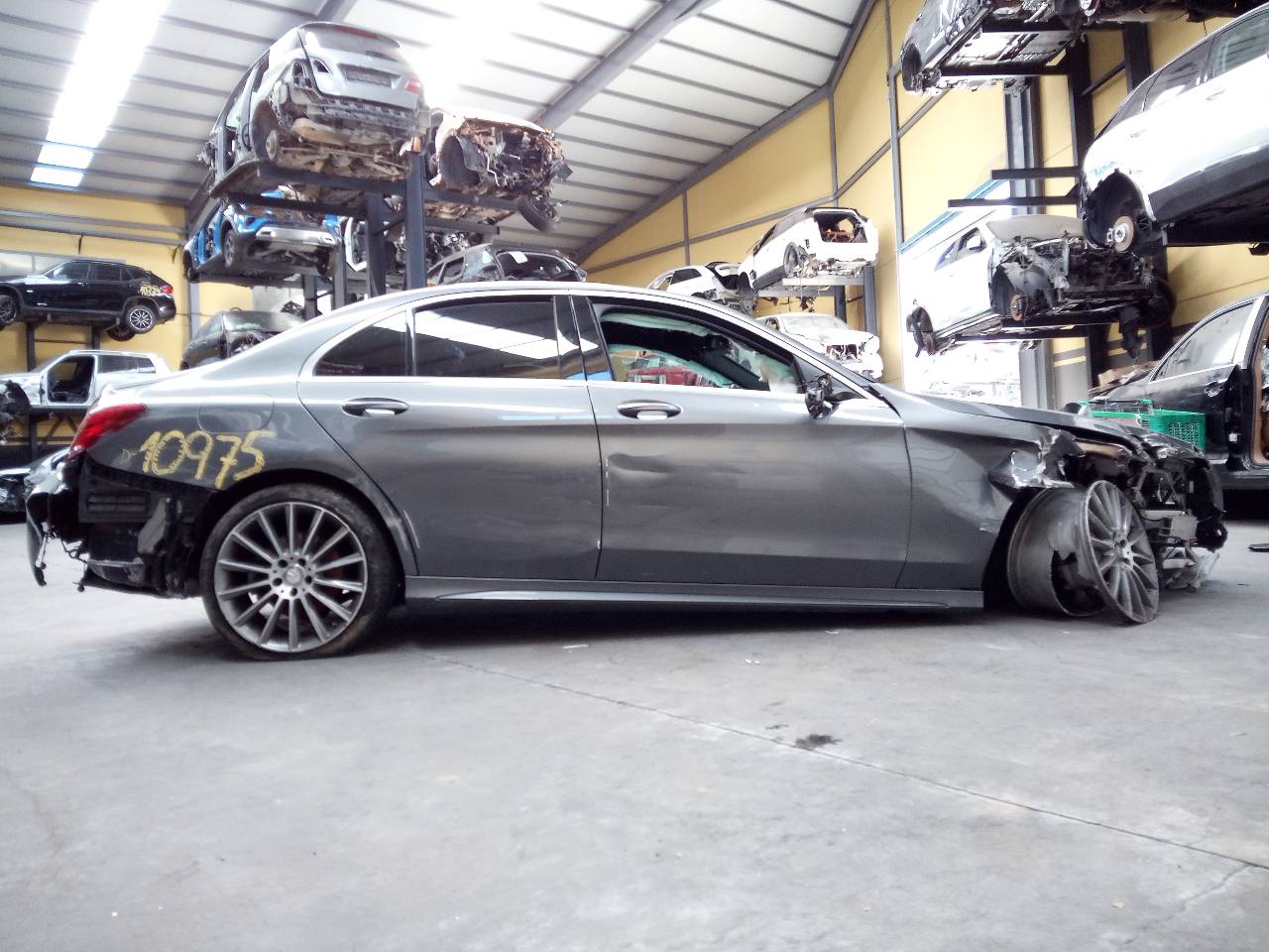 MERCEDES-BENZ C-Class W205/S205/C205 (2014-2023) Генератор A0009067802,P3-A4-2-5 21801299