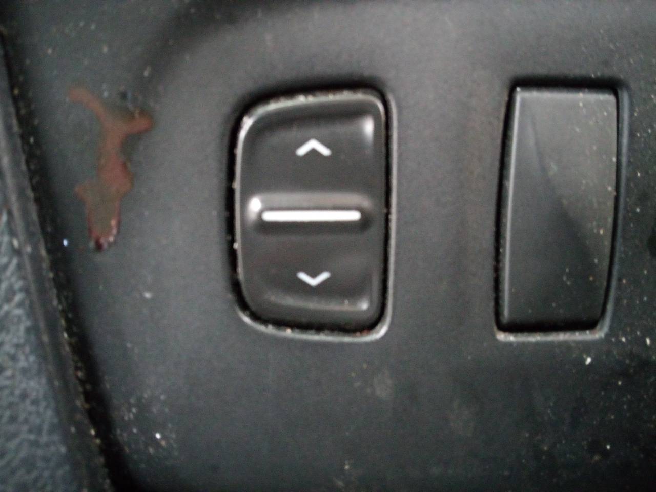 DACIA Sandero 2 generation (2013-2020) Front Left Door Window Switch 24074204