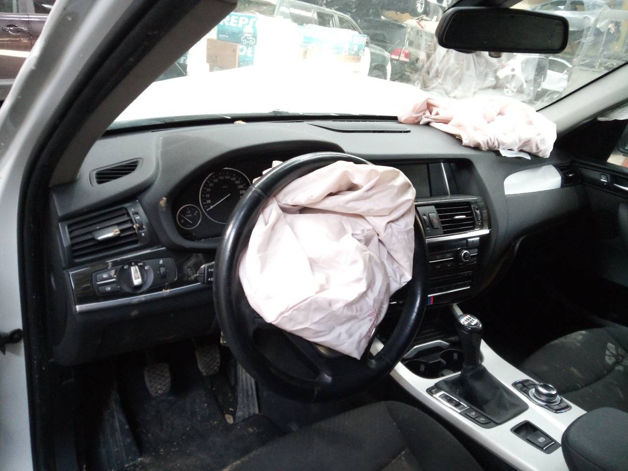 BMW X4 F26 (2014-2018) Priekinių kairių durų stiklo pakelėjas 21819055
