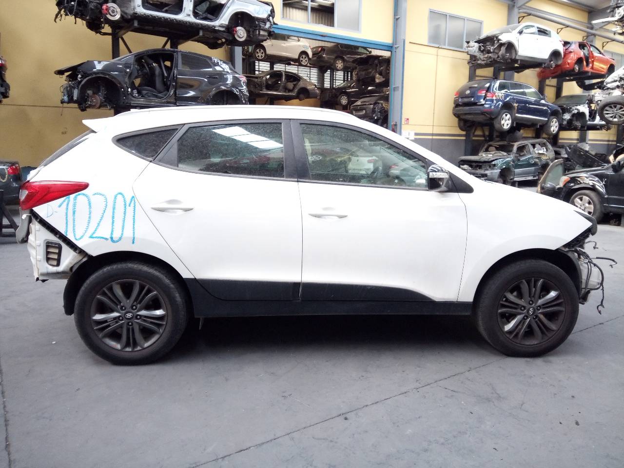 HYUNDAI Tucson 3 generation (2015-2021) Полуось передний левый Y930L,P1-A6-34 20955986