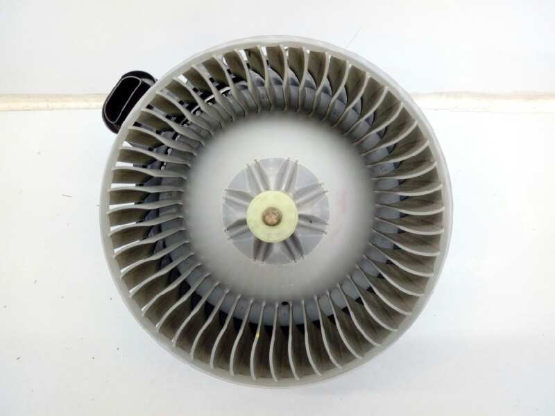 TOYOTA Auris 1 generation (2006-2012) Ventilateur de chauffage AV2727008083, E2-B4-29-2 24484737